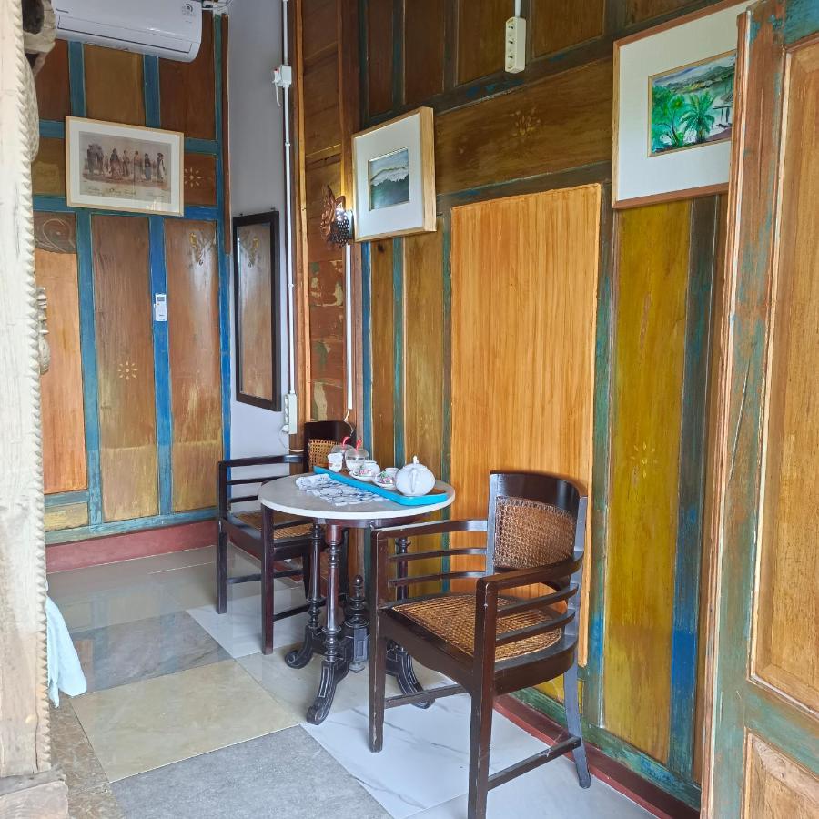 Omah Singo Stay & Resto Yogyakarta Bantul Exterior photo